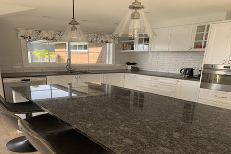 Photo of property in 24 Mervyn Place, Ohauiti, Tauranga, 3112