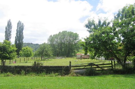Photo of property in 22 Marsack Road, Taumarunui, 3992