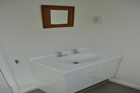 Photo of property in 4/34 Holly Road, St Albans, Christchurch, 8014