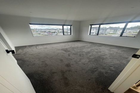 Photo of property in 14 Horsefields Drive, Flat Bush, Auckland, 2019
