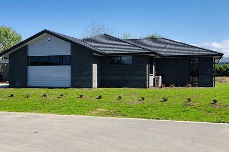 Photo of property in 13 Cabernet Court, Te Kauwhata, 3710