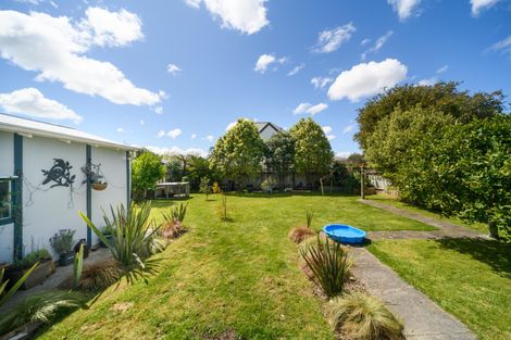Photo of property in 41 Shamrock Street, Takaro, Palmerston North, 4412