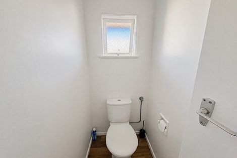 Photo of property in 141 Bucklands Beach Road, Bucklands Beach, Auckland, 2012