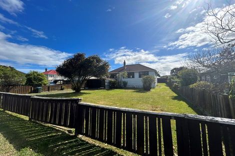 Photo of property in 45 Main Road, Titahi Bay, Porirua, 5022