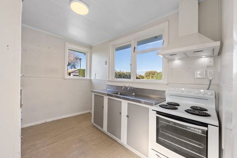 Photo of property in 23 Lambeth Crescent, Northcote, Christchurch, 8052