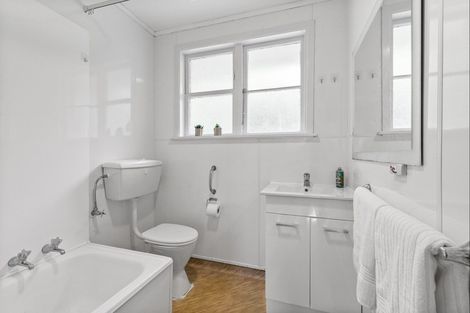 Photo of property in 119 Kings Crescent, Hutt Central, Lower Hutt, 5010