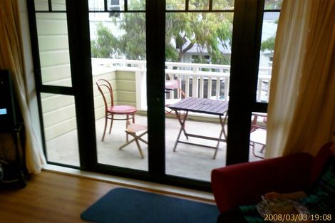 Photo of property in 132 Aro Street, Aro Valley, Wellington, 6021