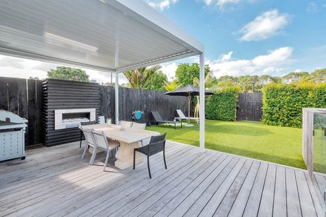 Photo of property in 41 Regina Street, Westmere, Auckland, 1022