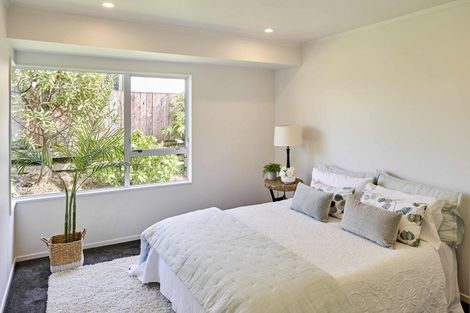 Photo of property in 5a Grays Road, Plimmerton, Porirua, 5026