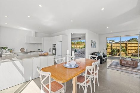 Photo of property in 5 Margaret Street, Mangawhai Heads, Mangawhai, 0505