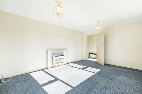 Photo of property in 15 Marama Crescent, Spotswood, New Plymouth, 4310
