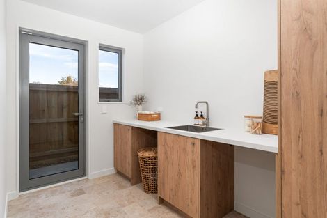 Photo of property in 5 James Mackenzie Drive, Halswell, 8025