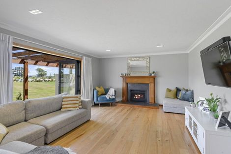 Photo of property in 1494 Telegraph Road, Charing Cross, Darfield, 7571