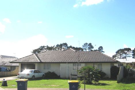 Photo of property in 16 Legacy Drive, Henderson, Auckland, 0612