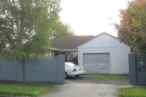 Photo of property in 1/106 Maidstone Road, Ilam, Christchurch, 8041