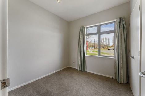 Photo of property in 2/12 Mounter Avenue, Northwood, Christchurch, 8051