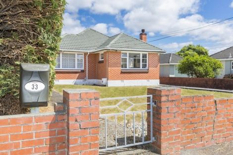 Photo of property in 33 Pine Avenue, Upper Hutt Central, Upper Hutt, 5018
