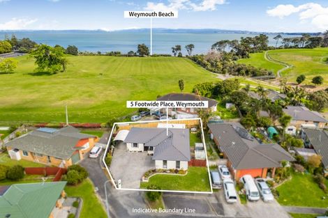 Photo of property in 5 Footwide Place, Weymouth, Auckland, 2103