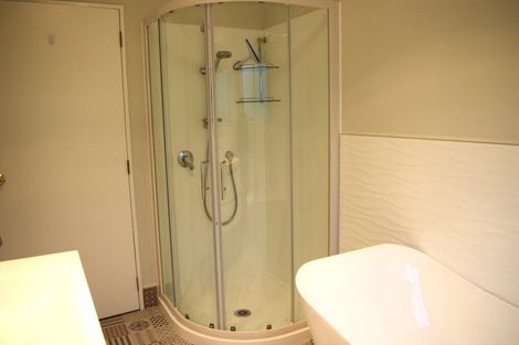 Photo of property in 15b Ross Grove, Paraparaumu, 5032