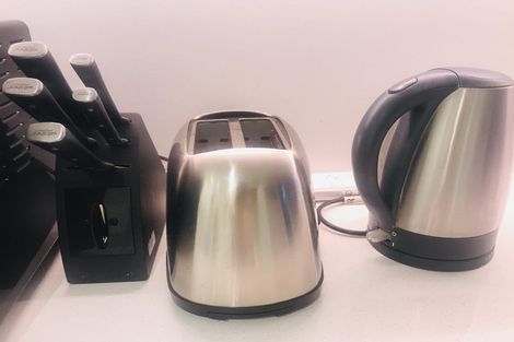 Photo of property in 23a Bournemouth Terrace, Murrays Bay, Auckland, 0630