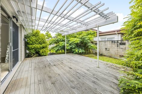 Photo of property in 1/46 Scenic Drive, Manurewa, Auckland, 2102
