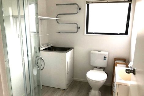 Photo of property in 18 Reelick Avenue, Pakuranga Heights, Auckland, 2010