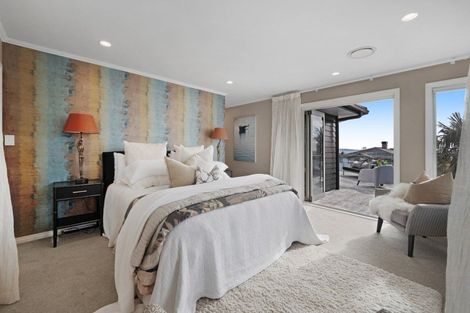 Photo of property in 1/25 Seymour Road, Mellons Bay, Auckland, 2014