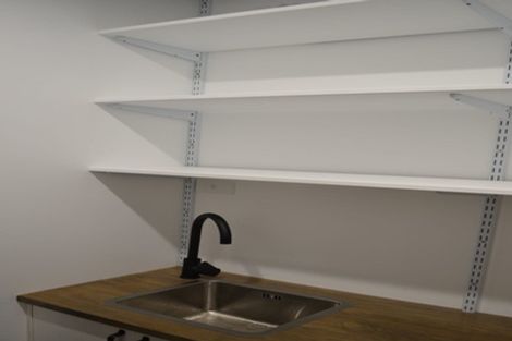 Photo of property in 112 Kawiu Road, Levin, 5510