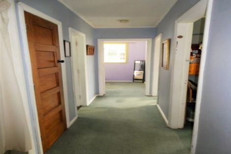 Photo of property in 16 Mawhera Street, Dobson, Greymouth, 7805