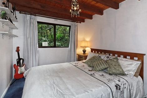 Photo of property in 22 Phillip Avenue, Glen Eden, Auckland, 0602