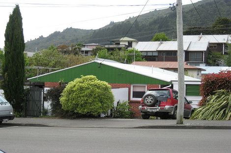 Photo of property in 82a Wellington Street, Picton, 7220