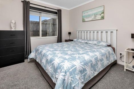 Photo of property in 7 Pukeko Street, Ruakaka, 0116