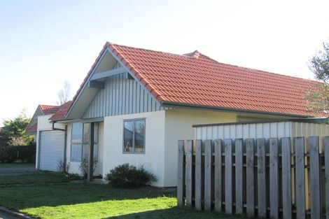 Photo of property in 14a Realm Drive, Paraparaumu, 5032