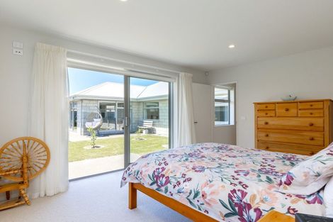 Photo of property in 22 Rose Manor Drive, Springlands, Blenheim, 7201