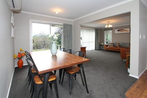 Photo of property in 104 Perth Street, Holmes Hill, Oamaru, 9401