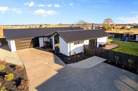 Photo of property in 11 Chris Drive, Rolleston, 7614