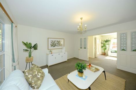 Photo of property in 233 Avonhead Road, Avonhead, Christchurch, 8042