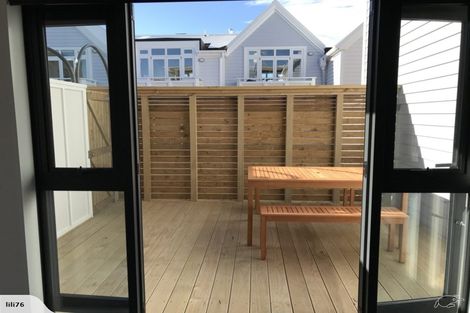 Photo of property in Pirie Street Townhouses, 4/35 Pirie Street, Mount Victoria, Wellington, 6011