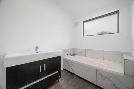 Photo of property in 74 Barnard Road, Fairy Springs, Rotorua, 3015