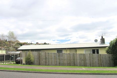 Photo of property in 97 Sherwood Street, Bellevue, Tauranga, 3110