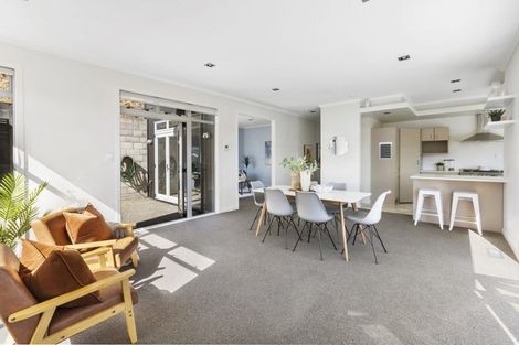 Photo of property in 67 Sheridan Terrace, Johnsonville, Wellington, 6037