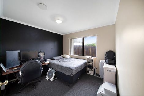 Photo of property in 36b Kelvin Road, Papakura, 2110