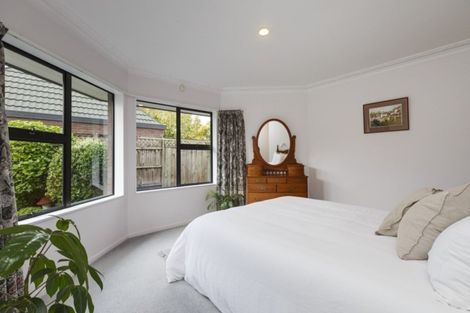 Photo of property in 15a Phoenix Avenue, Hokowhitu, Palmerston North, 4410