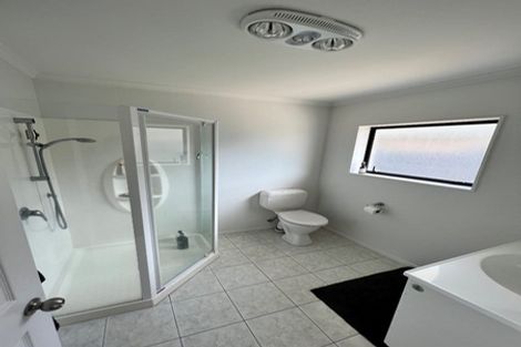 Photo of property in 24 Greig Place, Pukekohe, 2120