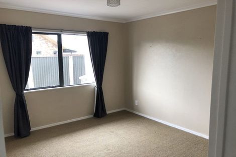 Photo of property in 115 Schnell Drive, Kelvin Grove, Palmerston North, 4414