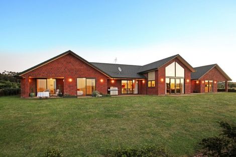 Photo of property in 480 Creightons Road, Clevedon, Papakura, 2582