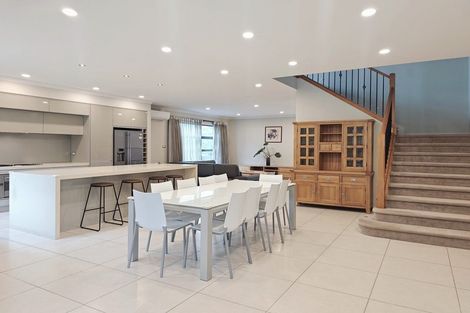 Photo of property in 4 Montrose Terrace, Mairangi Bay, Auckland, 0630