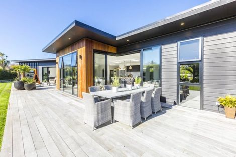 Photo of property in 46a Emerald Hill Drive, Birchville, Upper Hutt, 5018