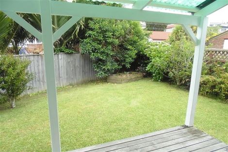 Photo of property in 2/24a Wolsley Avenue, Milford, Auckland, 0620