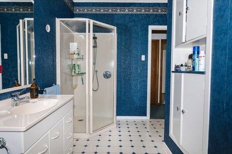 Photo of property in 15 Victoria Avenue, Dannevirke, 4930